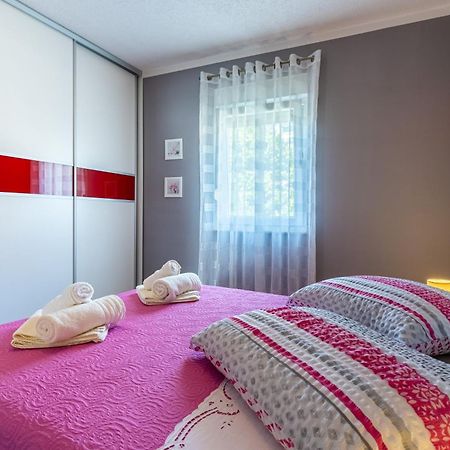 Apartman Laura Đảo Đảo Cres Ngoại thất bức ảnh